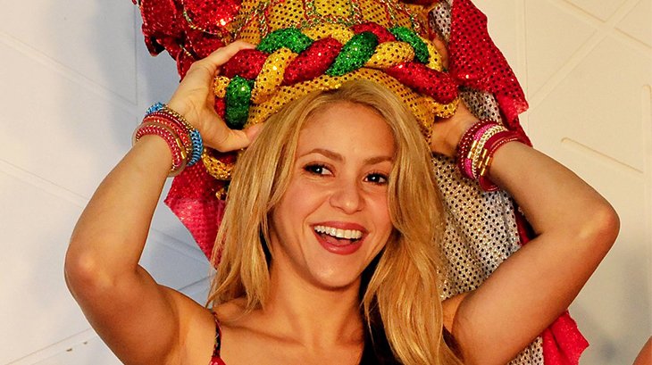 Shakira elogia el bilingüismo