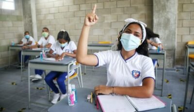 Regreso a clases 2023 será con 200 mil estudiantes que vuelven a las aulas