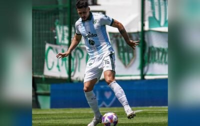 Un defensa uruguayo vendría a Junior